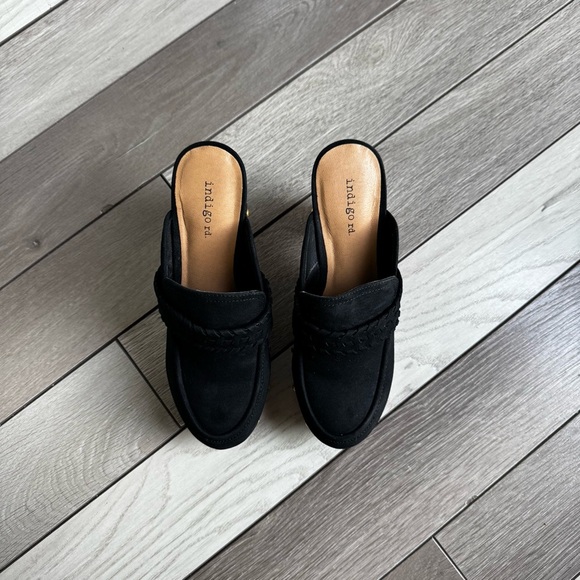 Indigo Rd Daysie Studded Platform Clog In Black | Size: 7.5M | Good Condition - Picture 2 of 10